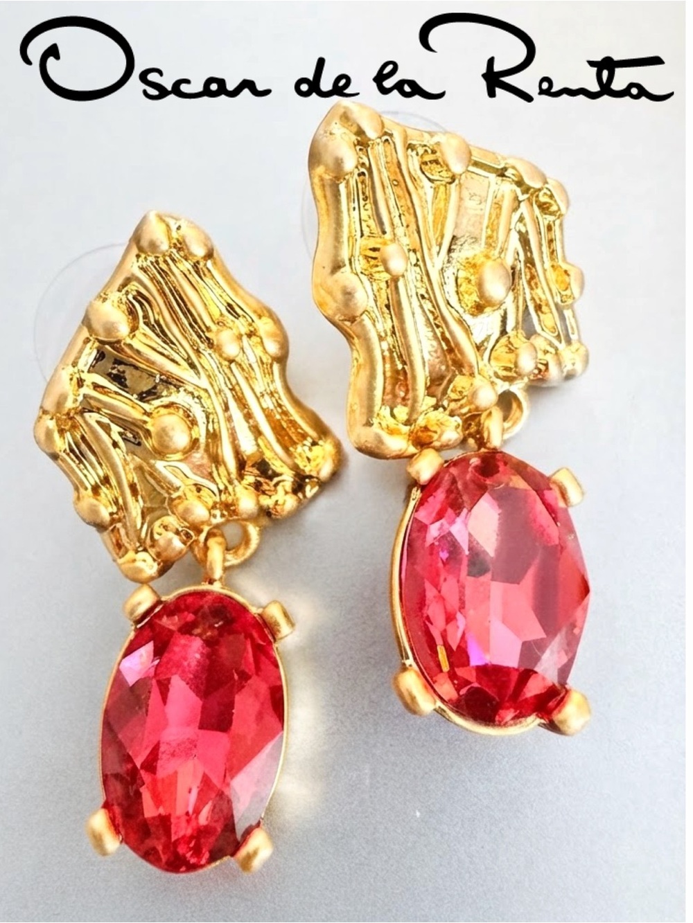 Oscar de la Renta Golden Shield Crystal Dangle Drop Earrings✨Bright Rose Pink✨